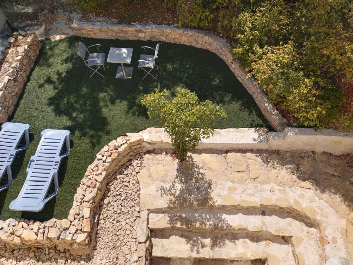 Spa Nimeslodge Nîmes Exterior foto